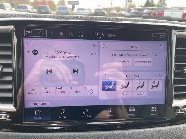 2023 Chrysler Pacifica Touring L HEATED SEATS & STEERING WHEEL