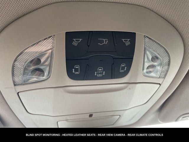 2023 Chrysler Pacifica Touring L HEATED SEATS & STEERING WHEEL