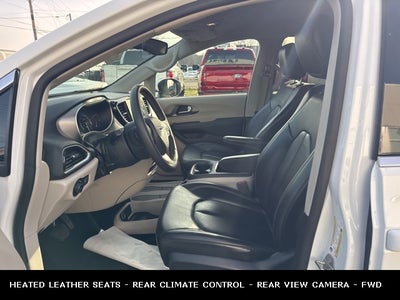 2023 Chrysler Pacifica Touring L STOW N GO SEATING