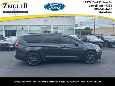 2021 Chrysler Pacifica Touring L AWD