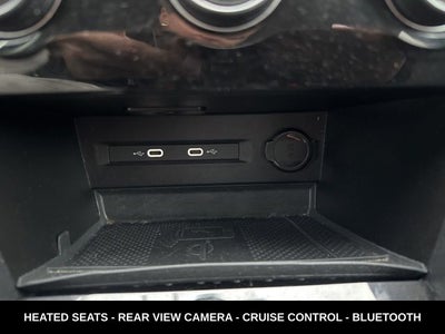 2024 Volkswagen Taos 1.5T SE ONE OWNER