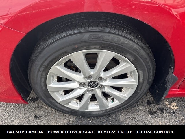 2020 Toyota Camry SE 39 MPG