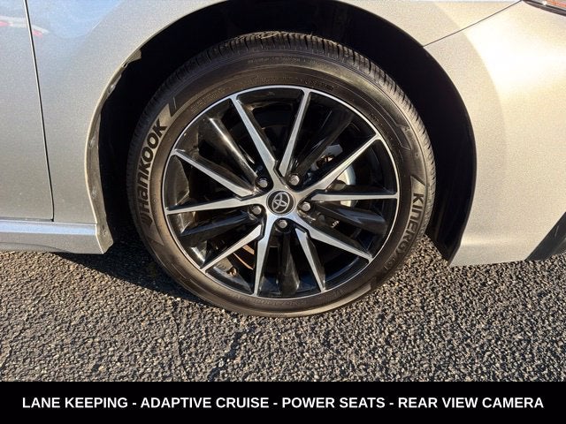 2022 Toyota Camry SE LOW MILEAGE LOCAL TRADE