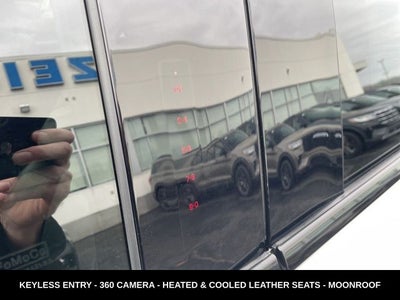 2025 Lincoln Navigator Reserve BLACKOUT PACKAGE