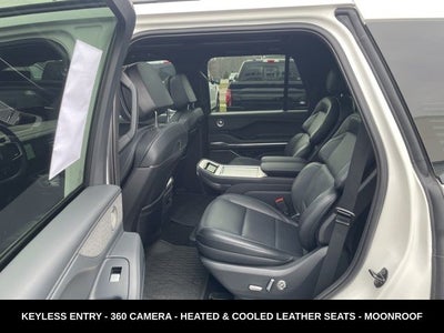 2025 Lincoln Navigator Reserve BLACKOUT PACKAGE