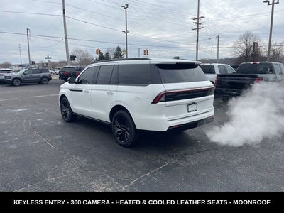 2025 Lincoln Navigator Reserve BLACKOUT PACKAGE