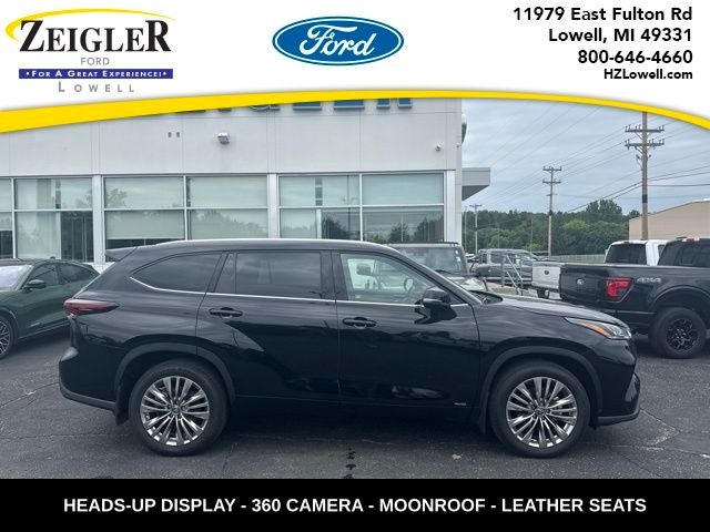 2026 Toyota Highlander Hybrid Platinum