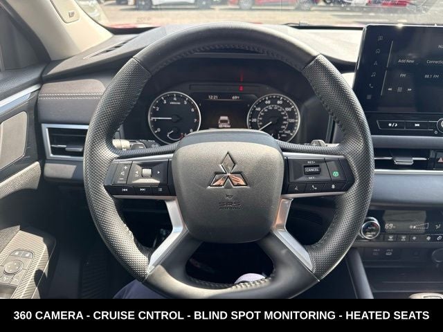 2025 Mitsubishi Outlander SE 3RD ROW