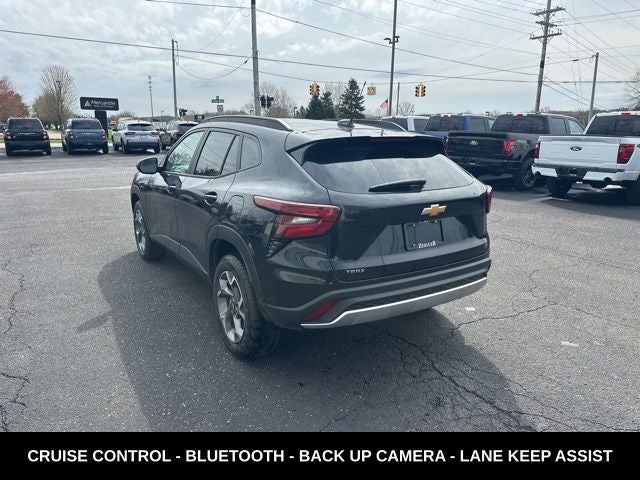 2025 Chevrolet Trax LT GREAT FUEL ECONOMY