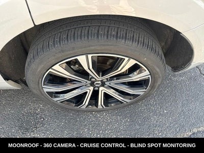 2023 Volvo XC60 B5 Ultimate Bright Theme AWD