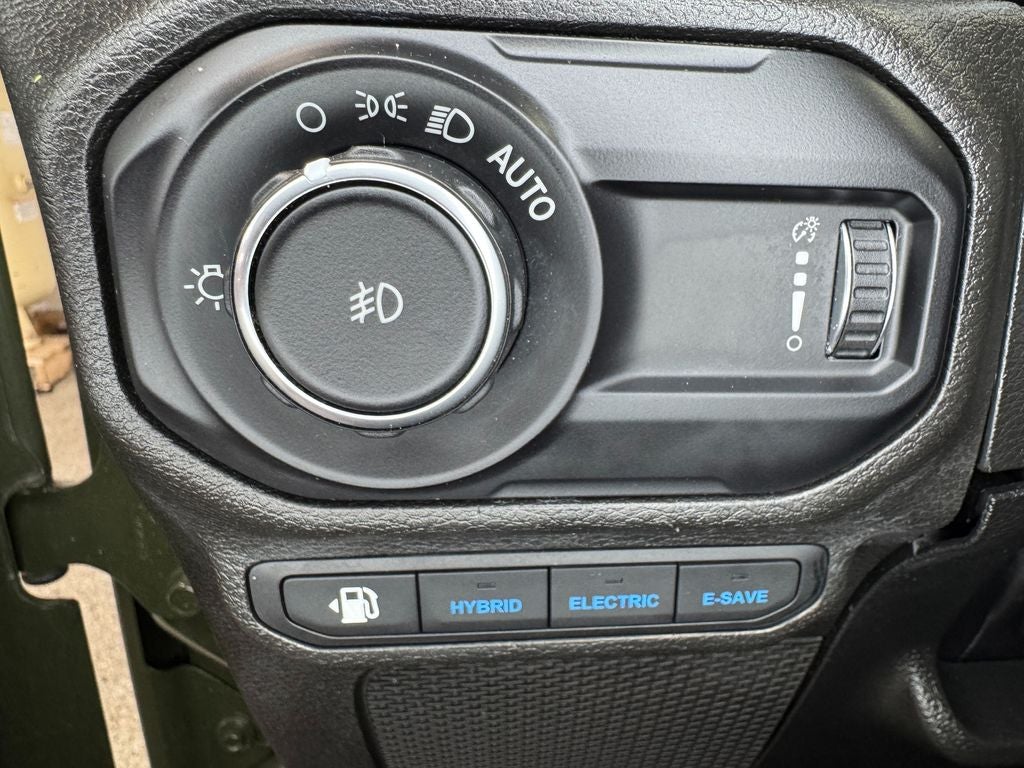2023 Jeep Wrangler Sahara 4xe Navigation System