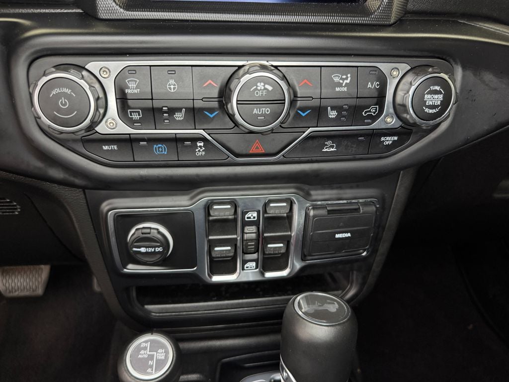 2023 Jeep Wrangler Sahara 4xe Navigation System