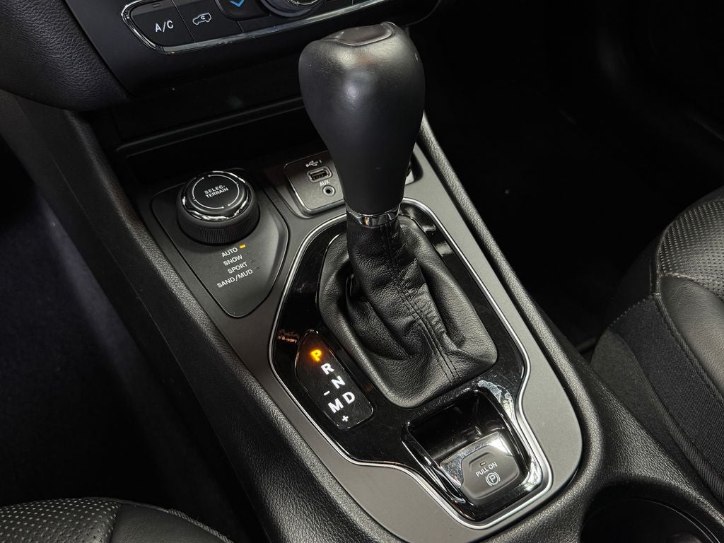 2019 Jeep Cherokee Limited Luxury Group