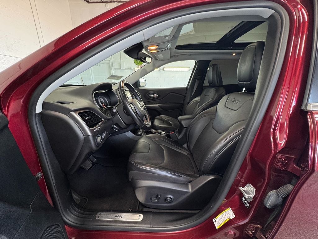 2021 Jeep Cherokee Limited Power moonroof