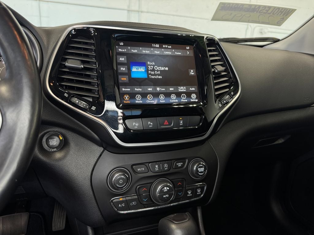 2021 Jeep Cherokee Limited Power moonroof