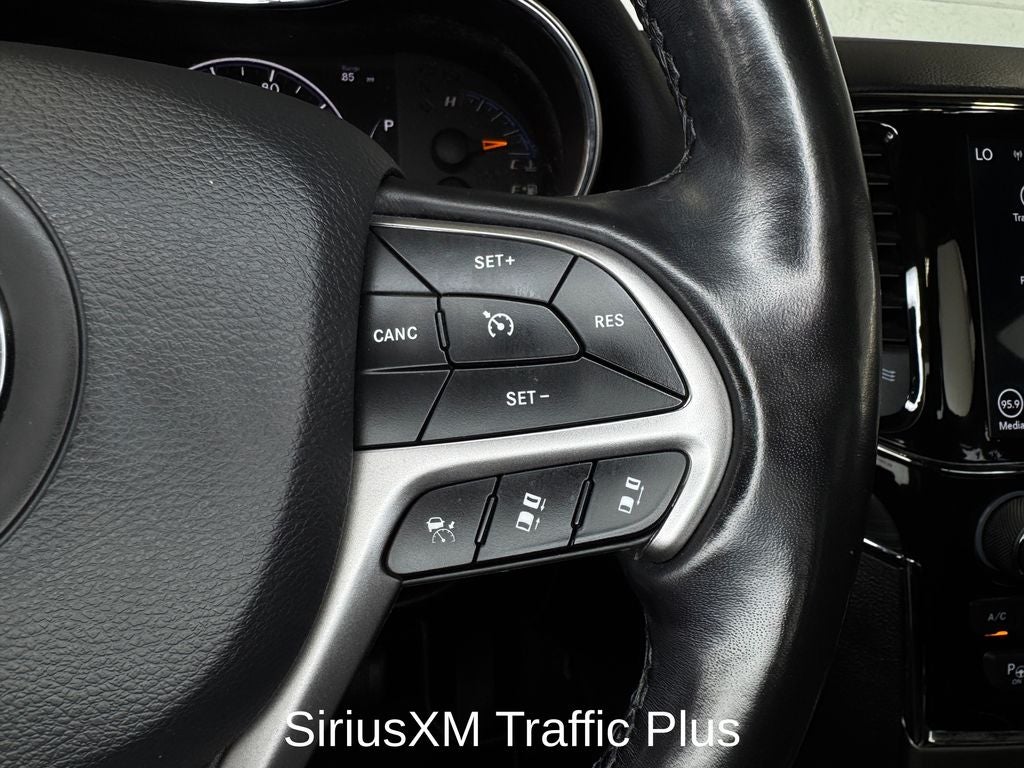 2021 Jeep Grand Cherokee 80th Anniversary Edition Panoramic Sunroof