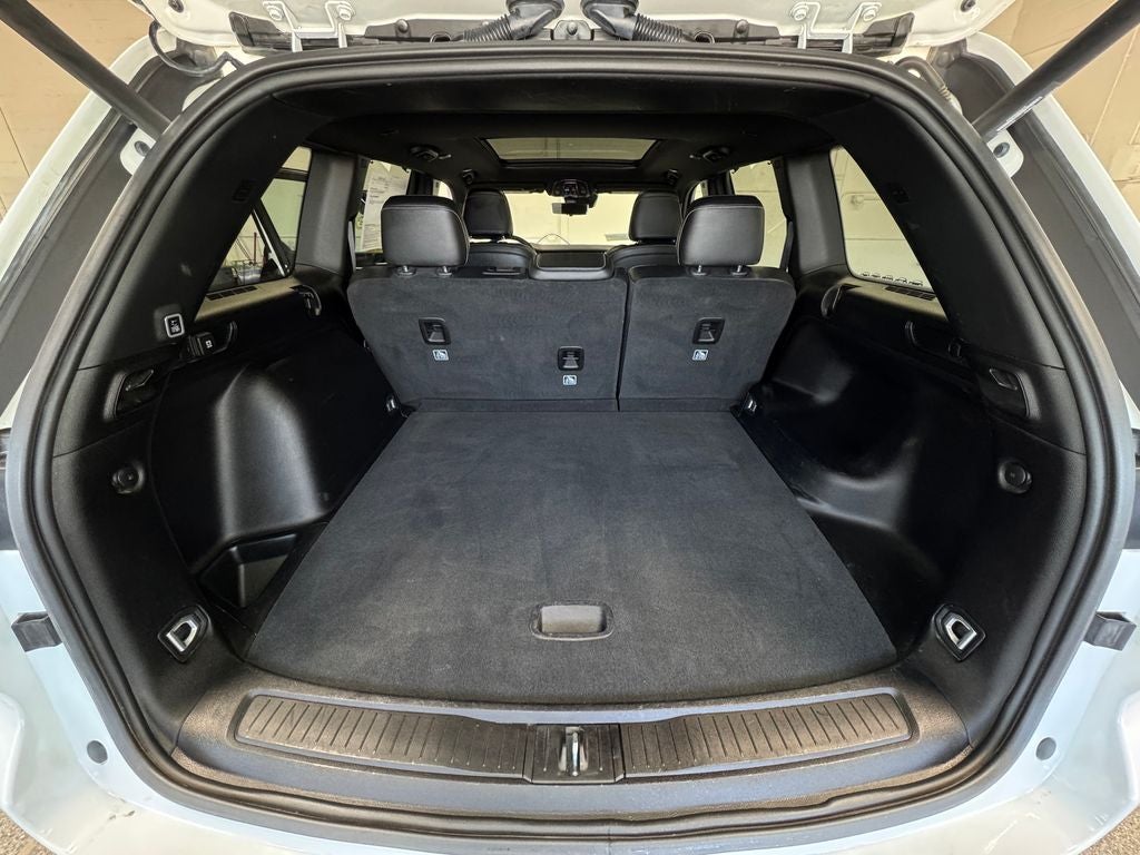 2024 Jeep Grand Cherokee Limited Black Appearance Package