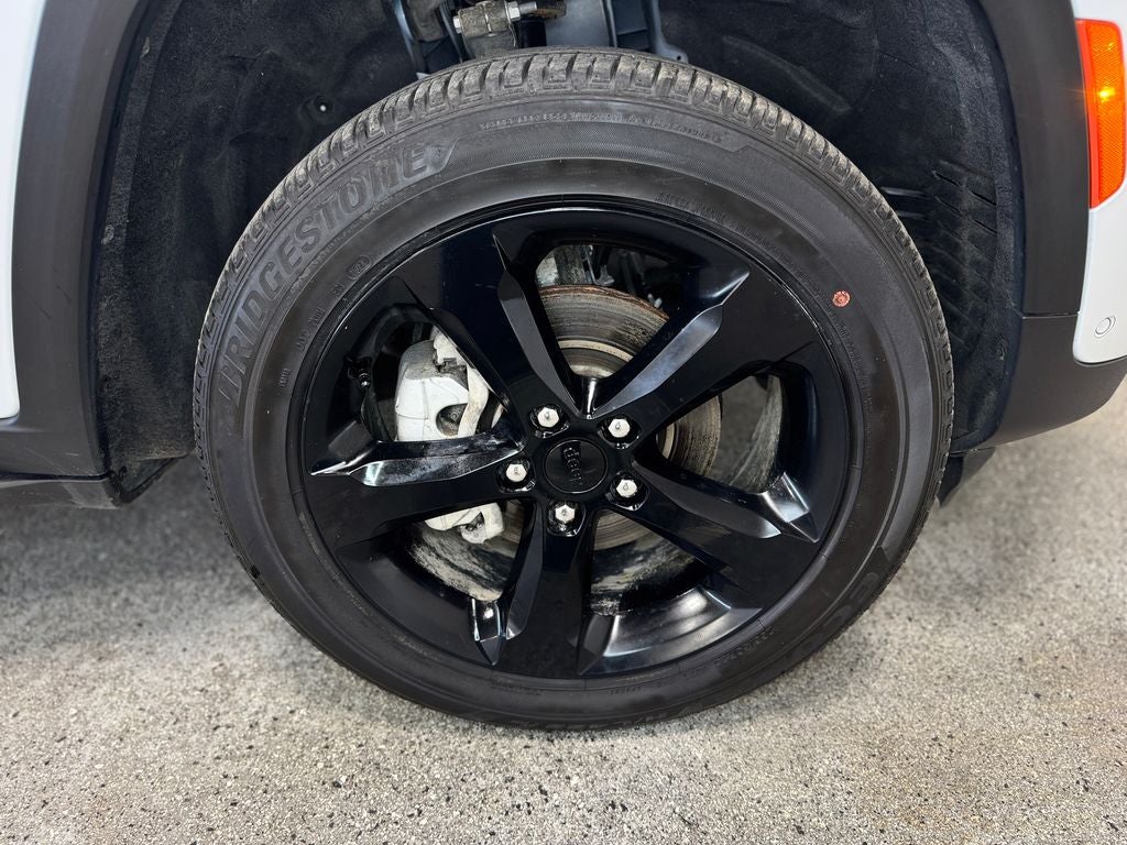 2024 Jeep Grand Cherokee Limited Black Appearance Package