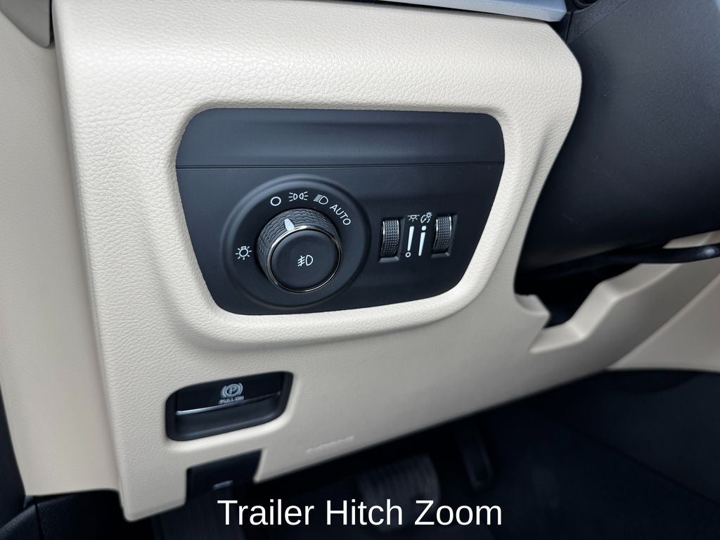 2024 Jeep Grand Cherokee Limited Dual-Pane Panoramic Sunroof