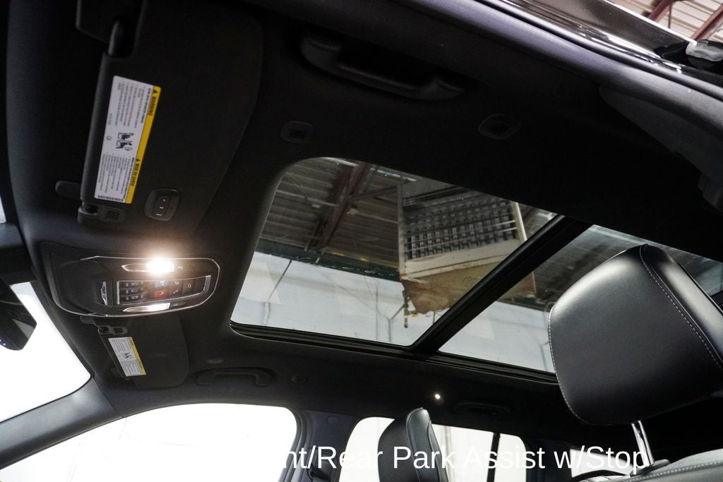 2024 Jeep Grand Cherokee Limited Navigation System & Dual-Pane Panoramic Sunroof