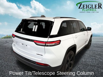2023 Jeep Grand Cherokee Limited Blackout Package with Navigation