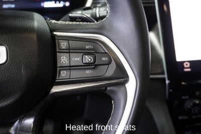 2023 Jeep Grand Cherokee Limited Blackout Package with Navigation