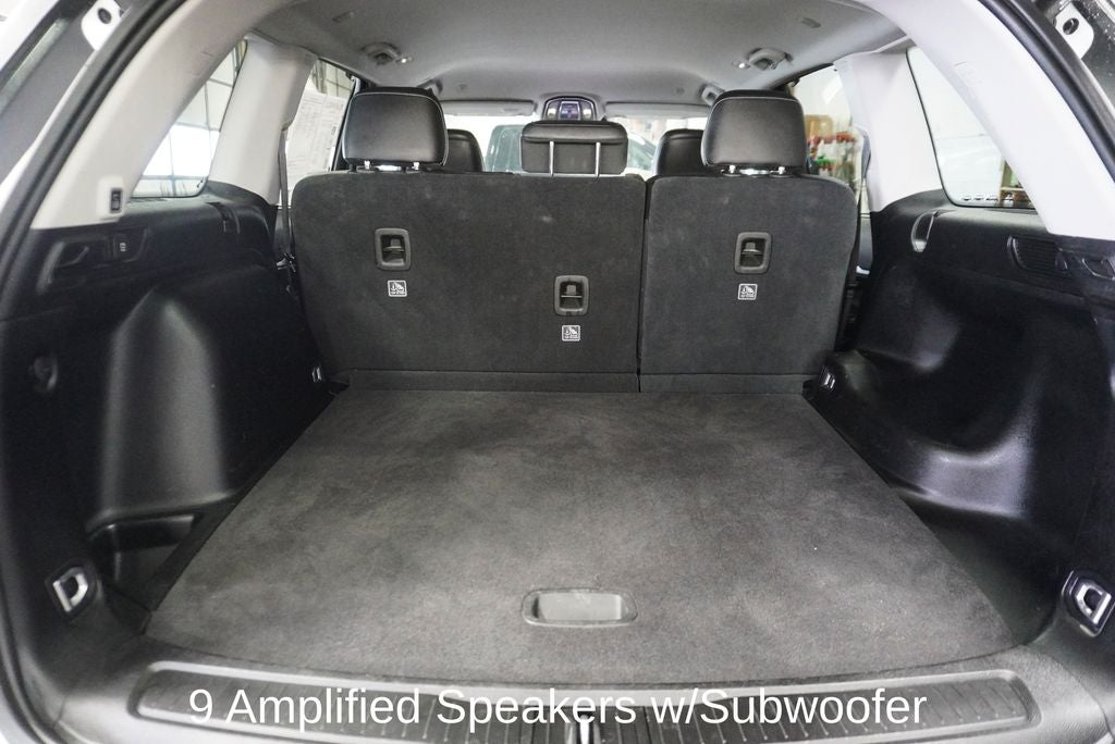 2023 Jeep Grand Cherokee Limited Blackout Package with Navigation