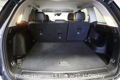 2023 Jeep Grand Cherokee Limited Navigation System & Radio: Uconnect 5 Nav w/10.1"