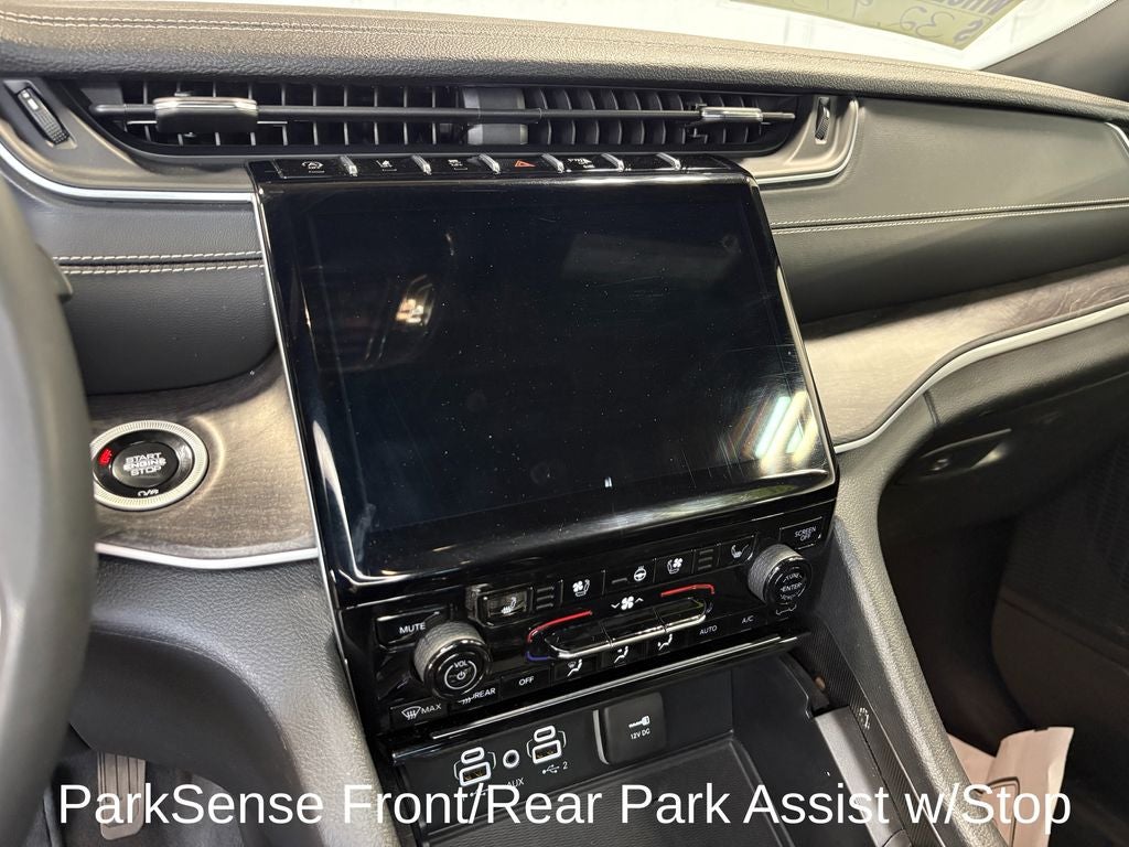 2024 Jeep Grand Cherokee Limited Panoramic Sunroof
