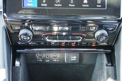 2022 Jeep Grand Cherokee L Limited Apple CarPlay & Google Android Auto