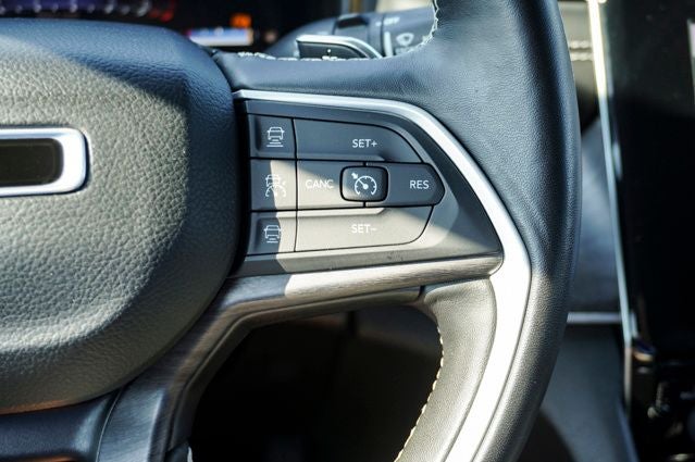 2022 Jeep Grand Cherokee L Limited Apple CarPlay & Google Android Auto