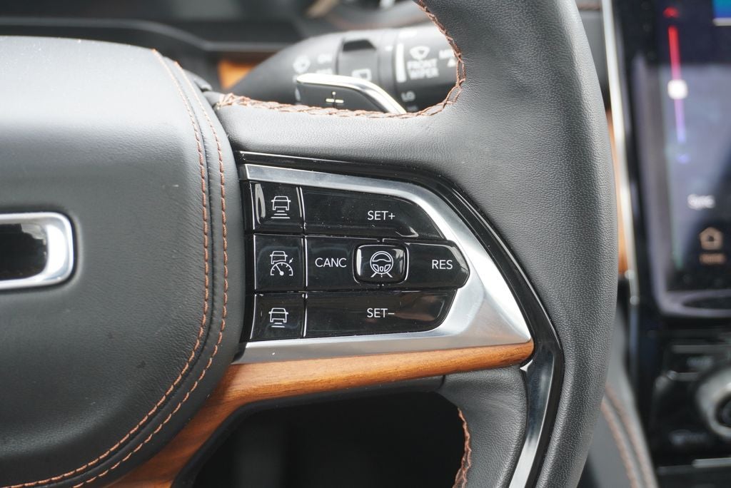 2024 Jeep Grand Cherokee L Summit