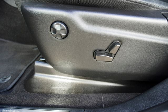 2022 Dodge Durango R/T Navigation System & Apple CarPlay/Android Auto