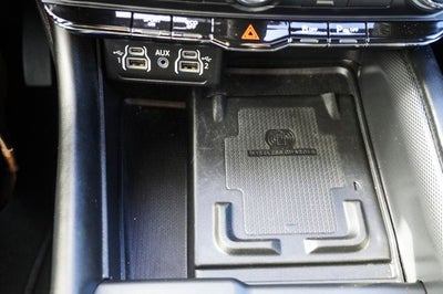 2022 Dodge Durango R/T Navigation System & Apple CarPlay/Android Auto