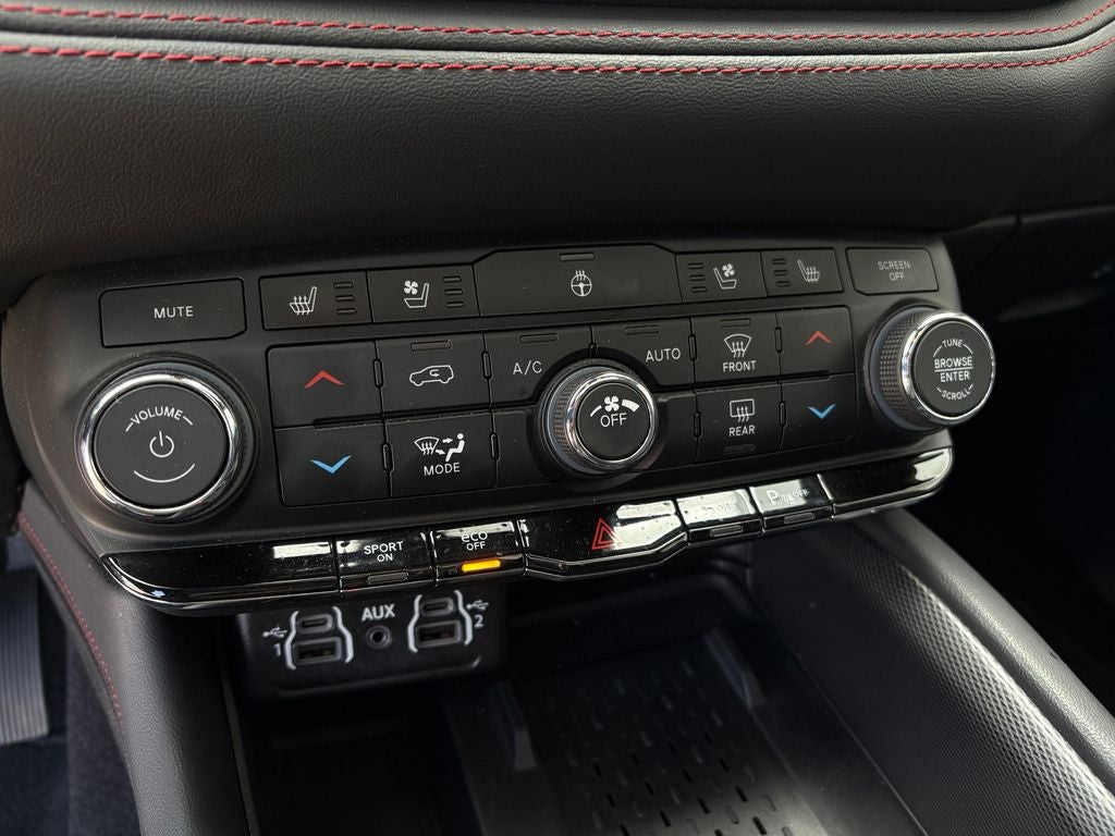 2025 Dodge Durango R/T Plus Navigation System & Power Sunroof