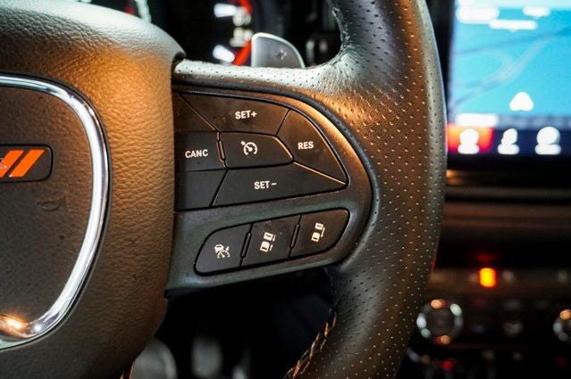 2025 Dodge Durango R/T Plus Navigation System & Power Moonroof