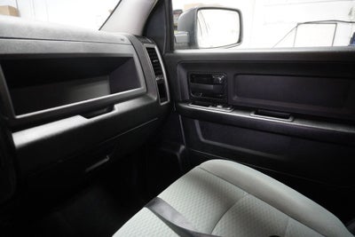 2017 RAM 1500 Express Leer Paint To Match Topper