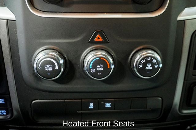 2023 RAM 1500 Classic SLT ParkView Rear Back-Up Camera & Apple CarPlay