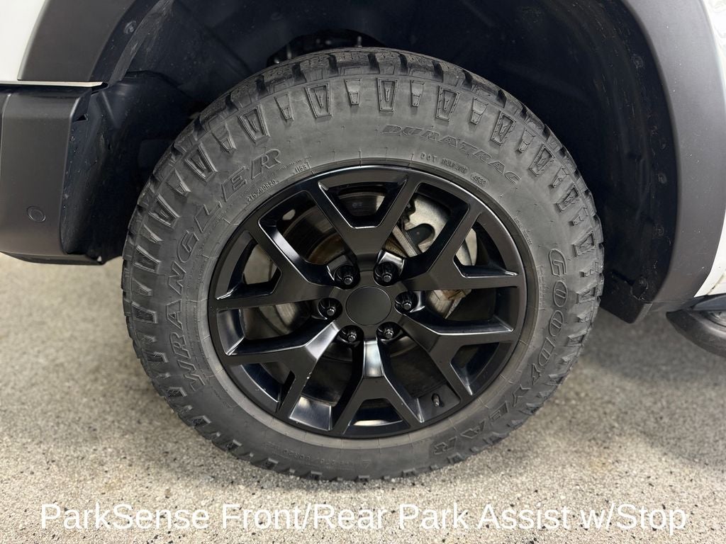 2021 RAM 1500 Rebel Dual-Pane Panoramic Sunroof