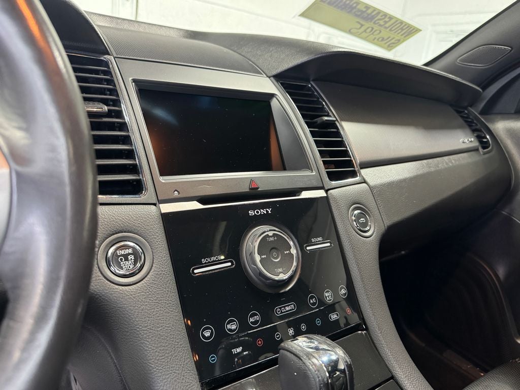 2016 Ford Taurus SHO Power Moonroof