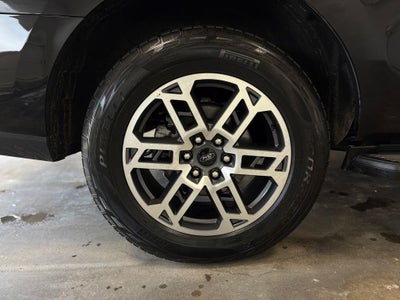 2025 Ford Expedition Active Navigation System