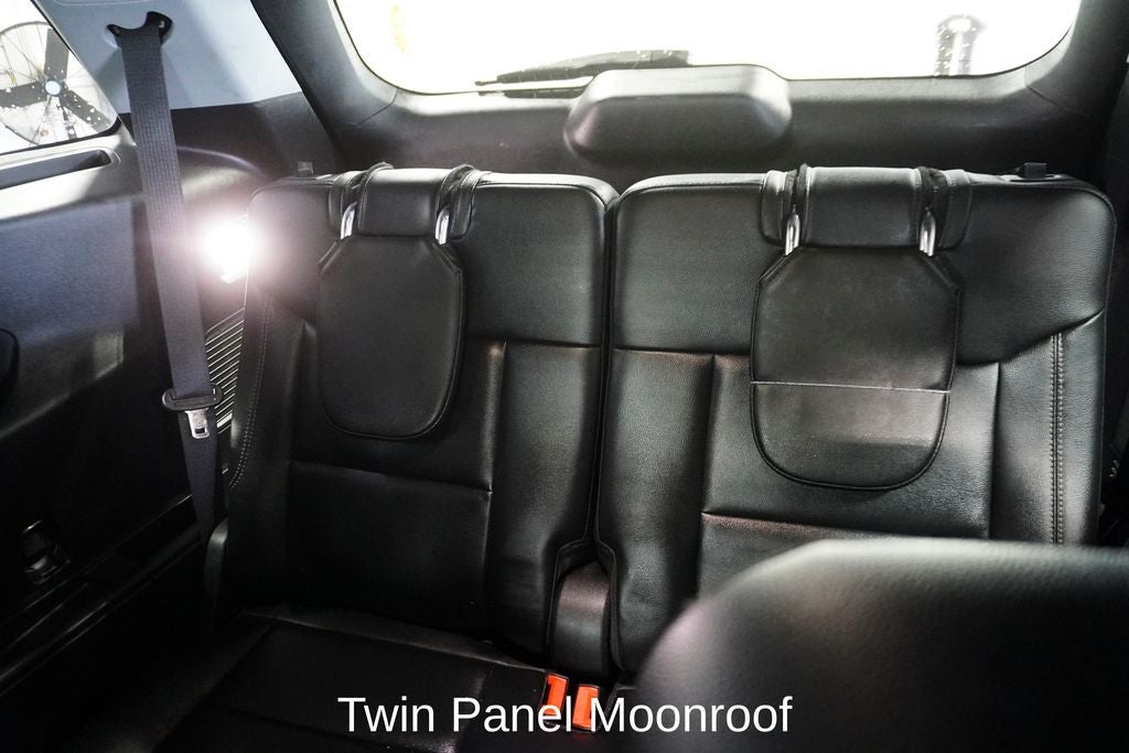 2022 Ford Explorer Limited Twin Panel Moonroof & Navigation System