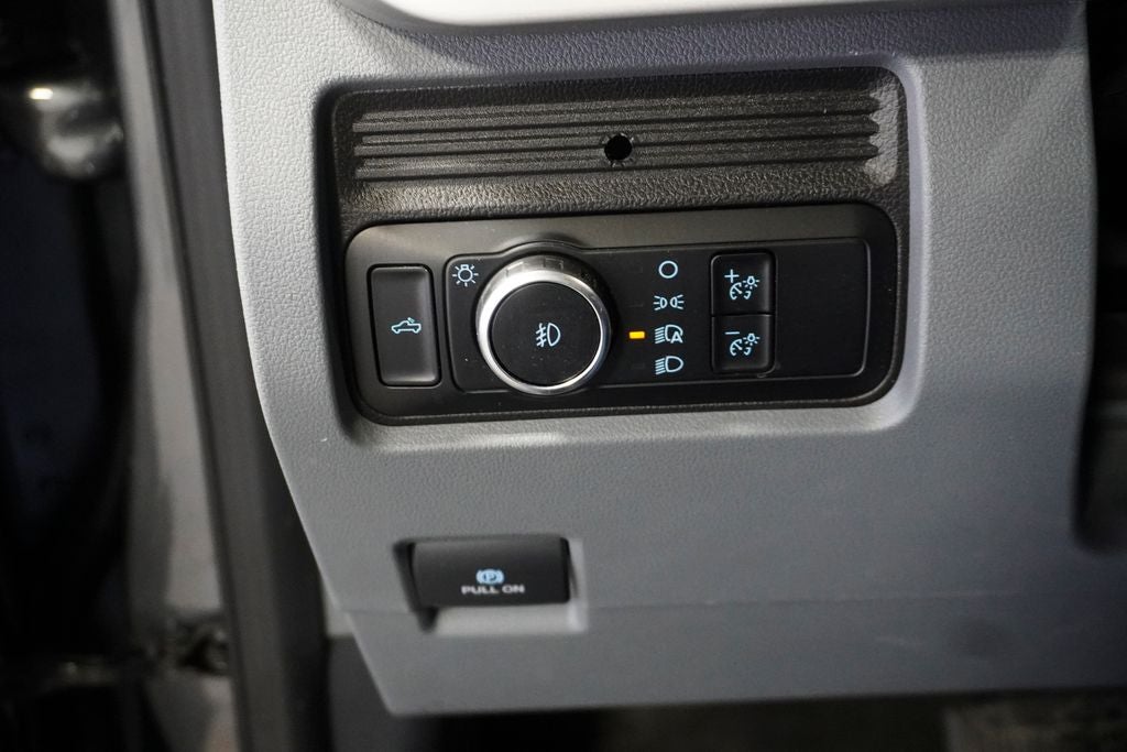 2024 Ford F-250SD XLT Exterior Parking Camera Rear & Apple Carplay with