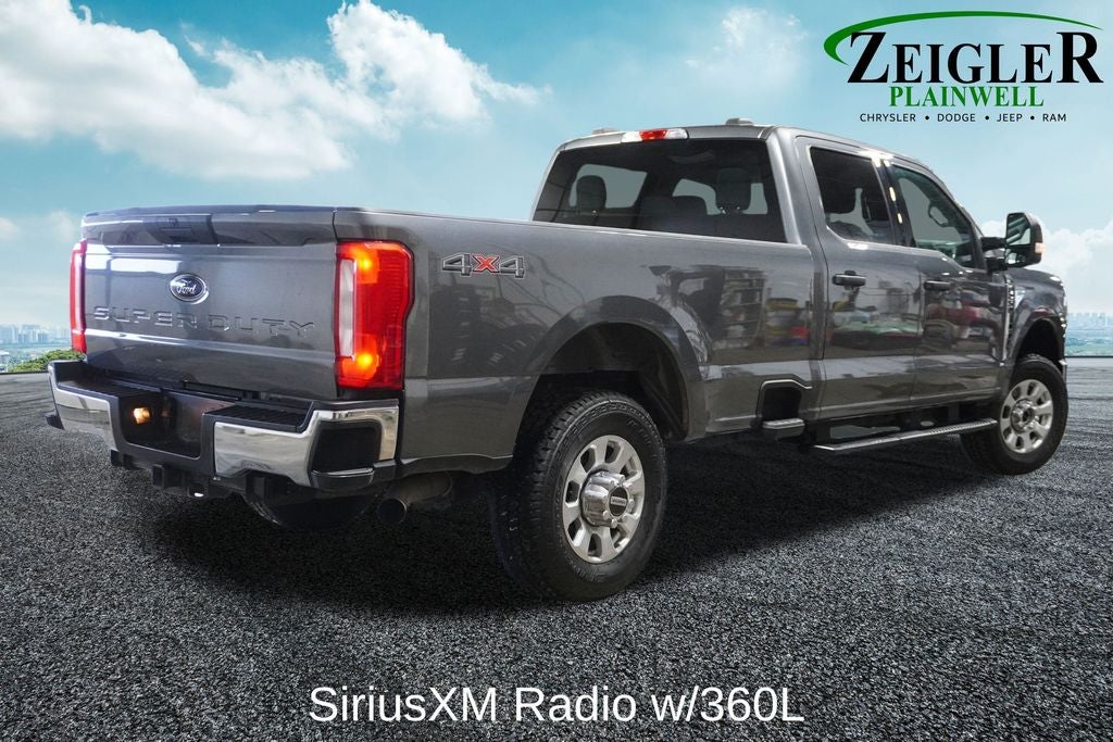 2024 Ford F-250SD XLT Exterior Parking Camera Rear & Apple Carplay with
