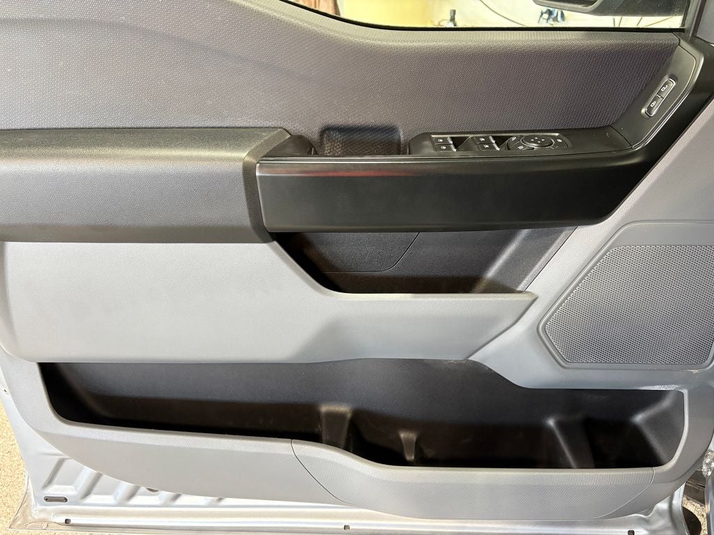 2021 Ford F-150 XL Paint Match Bed Cap-