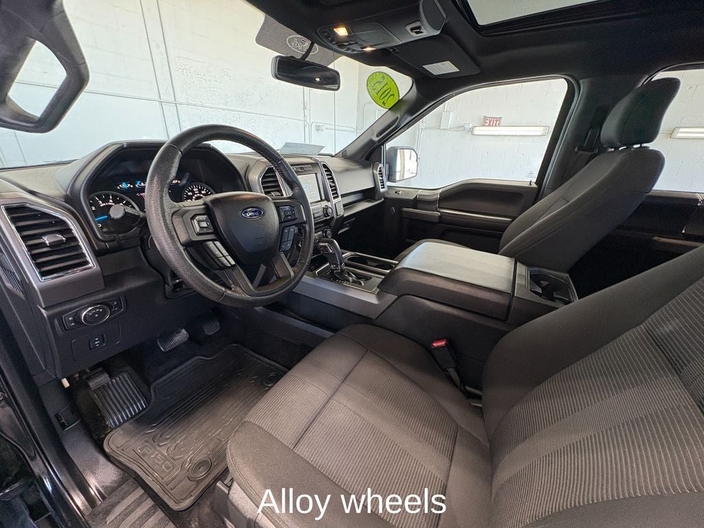 2015 Ford F-150 XLT Twin Panel Moonroof
