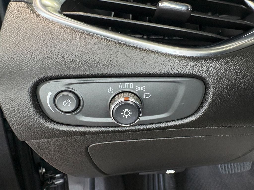 2016 Chevrolet Malibu LT Sunroof