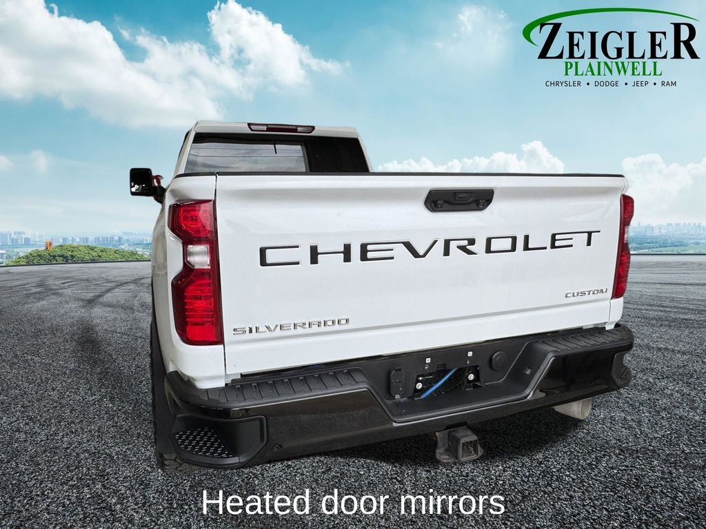 2022 Chevrolet Silverado 2500HD Custom