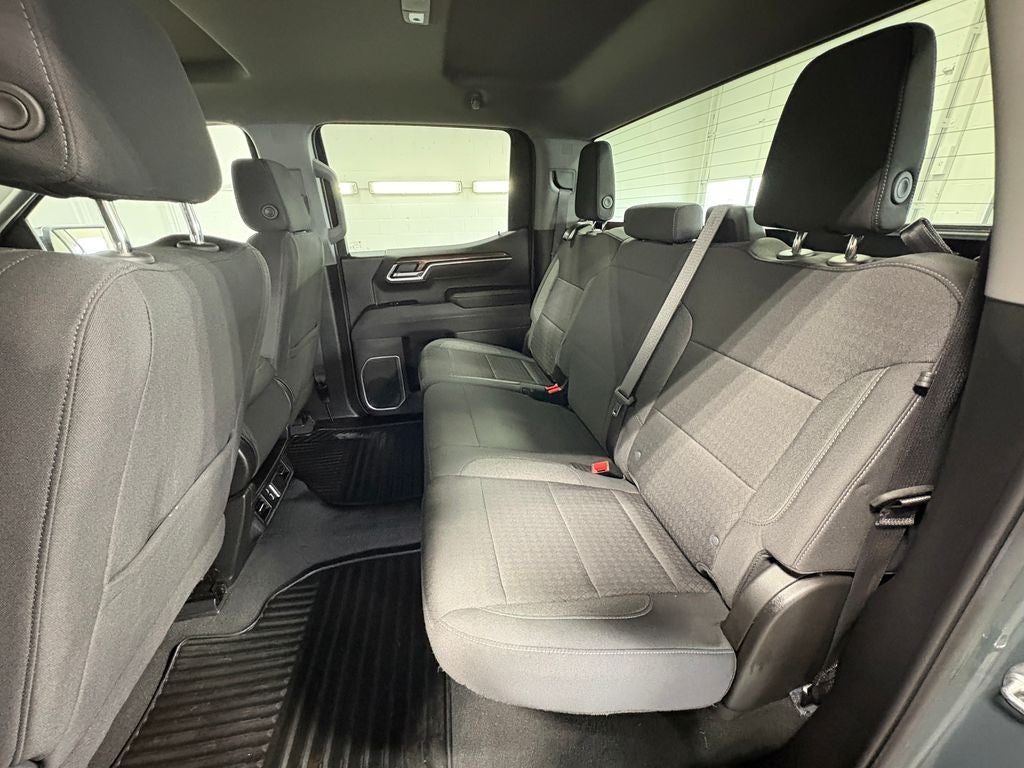 2025 Chevrolet Silverado 1500 LT LT1