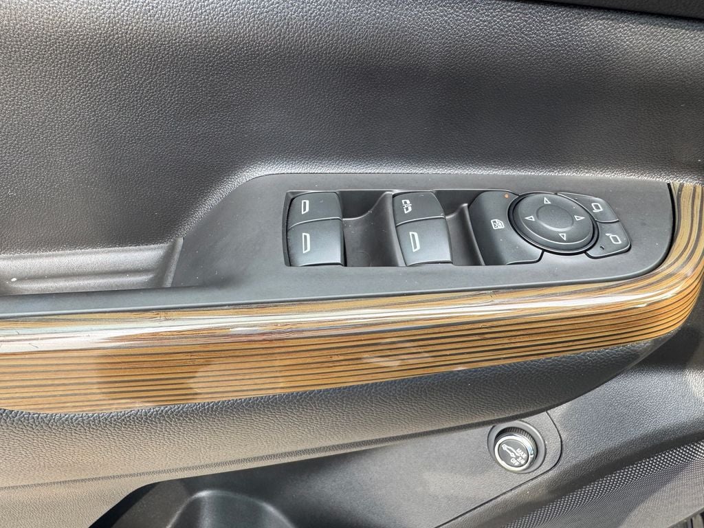 2019 GMC Acadia SLE-2 3rd row seat